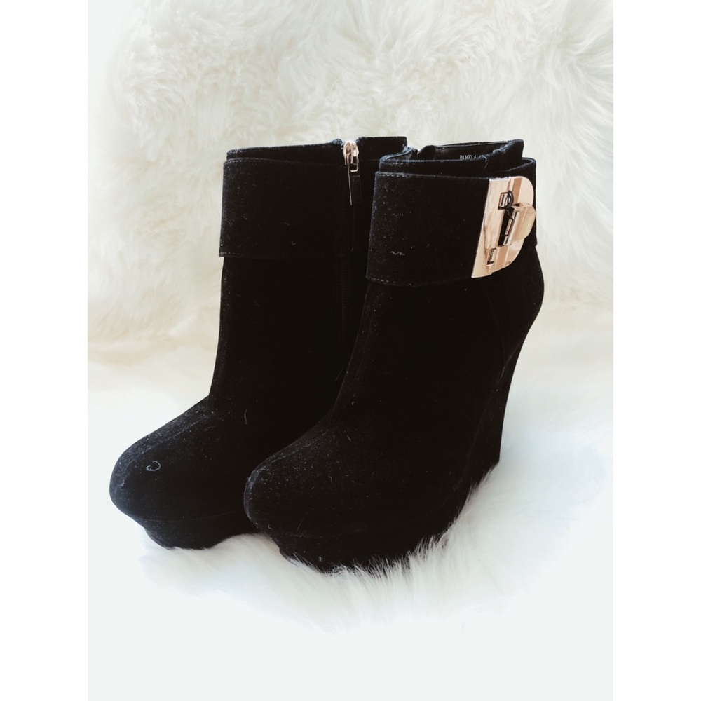 Bamboo Pamela-47 Platform Wedge Bootie